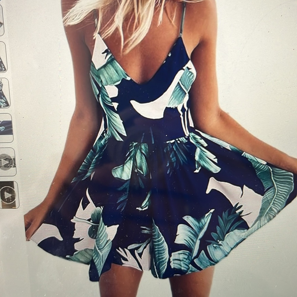 Sexy V-Nexk Spaghetti Strap Romper, size M
